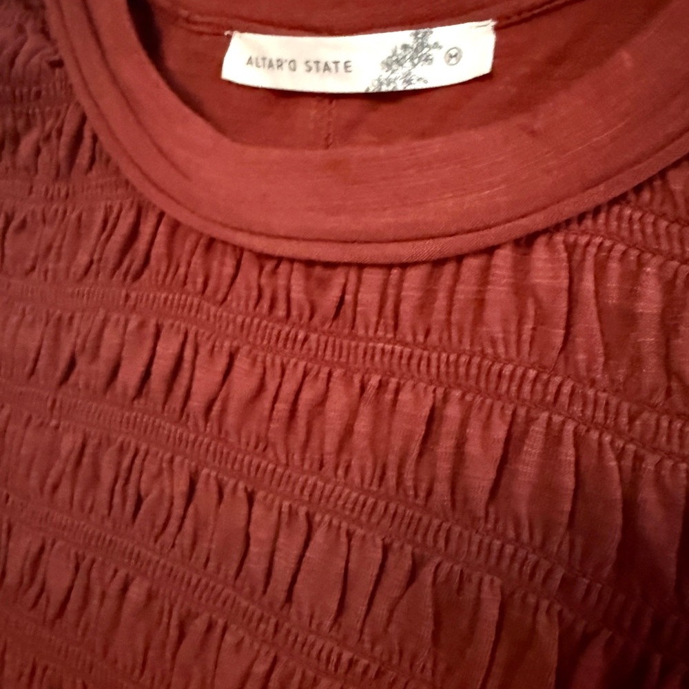 Altar'd State Rust Smocked Ruffle Top  ( Size M) - Picture 2 of 4